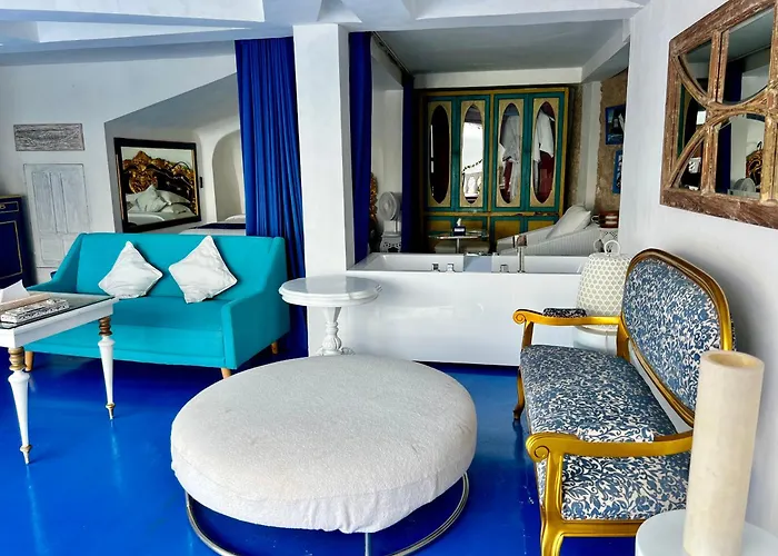 Morabito Art Cliff Villa Uluwatu