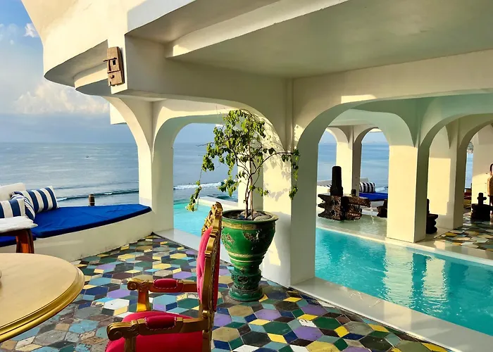Morabito Art Cliff Uluwatu