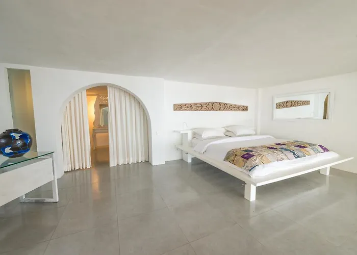Morabito Art Cliff Villa Uluwatu