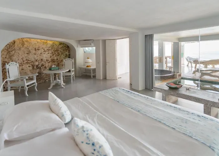 Villa Morabito Art Cliff Uluwatu